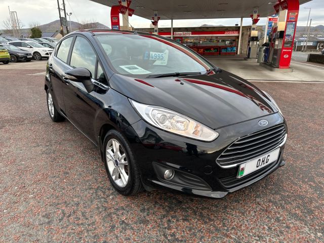 2015 (15) Ford Fiesta 1.0T EcoBoost Zetec Hatchback 5dr Petrol Manual Euro 6 (s/s) (100 ps)