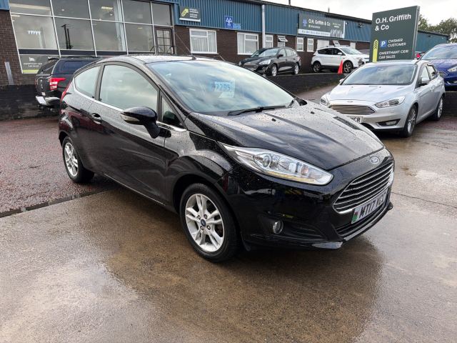 2017 (17) Ford Fiesta 1.25 Zetec Hatchback 3dr Petrol Manual Euro 6 (82 ps)